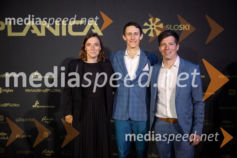  Eva Terčelj, slovenska kajakašica na divjih vodah;  Peter  Prevc, smučarski skakalec;  Urban JarcZlata preproga ob zaključku kariere Petra Prevca