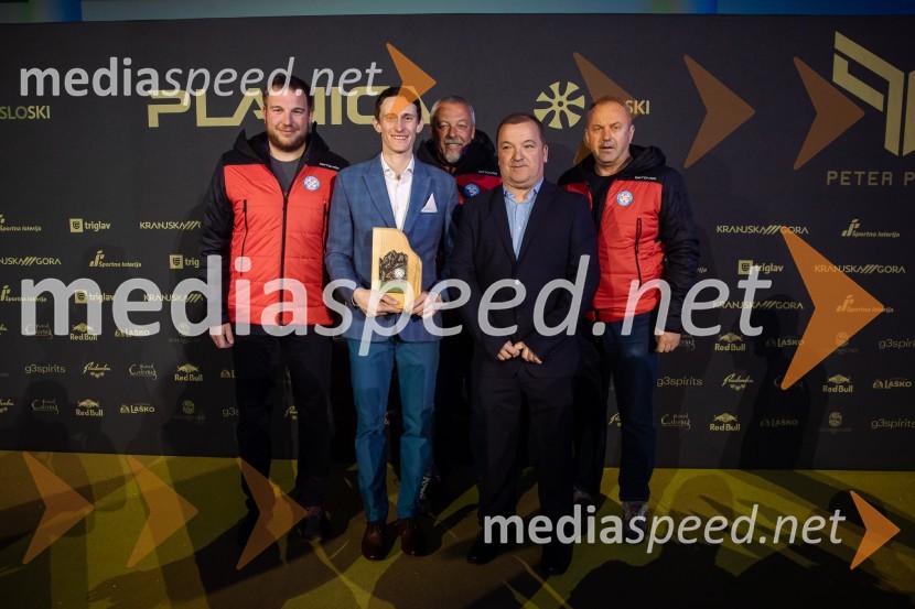  ... ;  Peter  Prevc, smučarski skakalec;  ... ;  ... ;  ... Zlata preproga ob zaključku kariere Petra Prevca