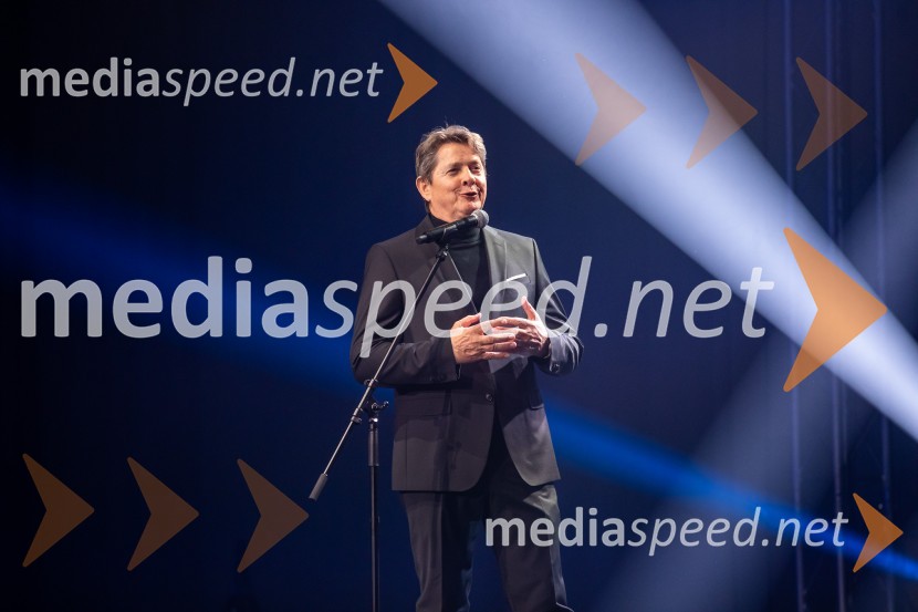  Borut Meh, predsednik smučarskih skokov in nordijske kombinacijeZlata preproga ob zaključku kariere Petra Prevca