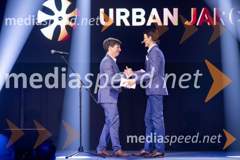  Urban Jarc;  Peter  Prevc, smučarski skakalecZlata preproga ob zaključku kariere Petra Prevca