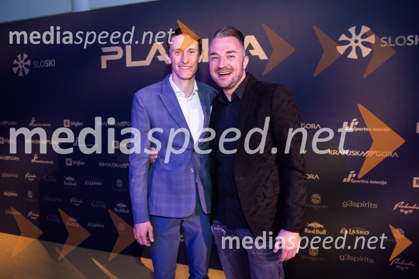  Peter  Prevc, smučarski skakalec;  Dejan Krajnc, glasbenik, Dejan DogajaZlata preproga ob zaključku kariere Petra Prevca