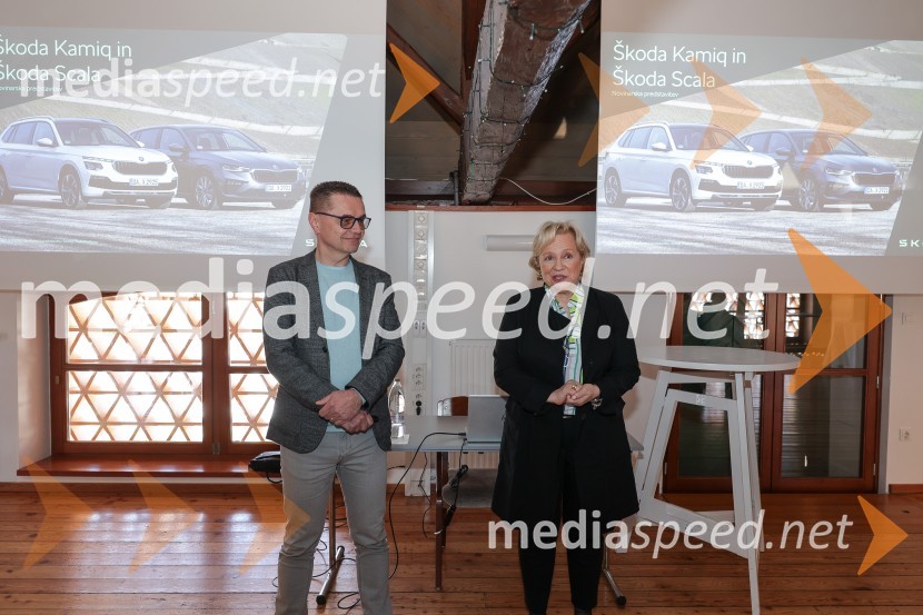  ... ;  Sabrina Pečelin, vodja odnosov z javnostmi pri Porsche Slovenija d.o.o.Novosti na cesti: Škoda Scala in Kamiq