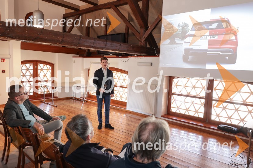 Novosti na cesti: Škoda Scala in Kamiq