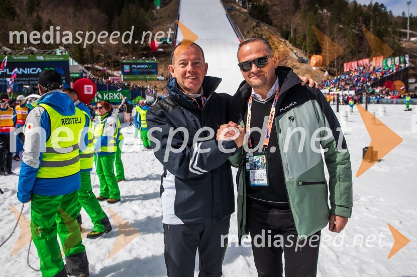  Enzo Smrekar, predsednik uprave Droge Kolinske in glavni direktor strateškega poslovnega področja v Atlantic Grupi, predsednik SZS, podpredsednik Olimpijskega komiteja Slovenije;  Tomaž Šušteršič, generalni sekretar organizacijskega komiteja PlanicaPlanica 2024, nedelja