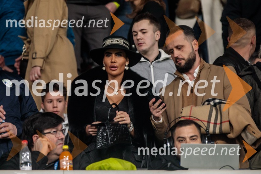  ... ;  Elvis Bašanović, lastnik, Pro transfer agencySlovenija premagala Portugalsko z 2:0