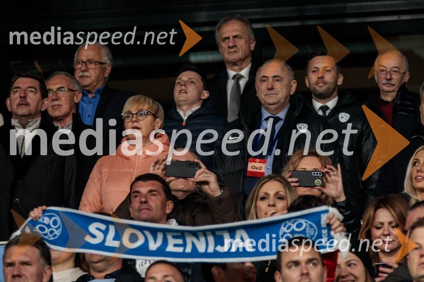 dr. Nataša Pirc Musar, predsednica Republike Slovenije;  Radenko Mijatović, predsednik Nogometne zveze SlovenijeSlovenija premagala Portugalsko z 2:0