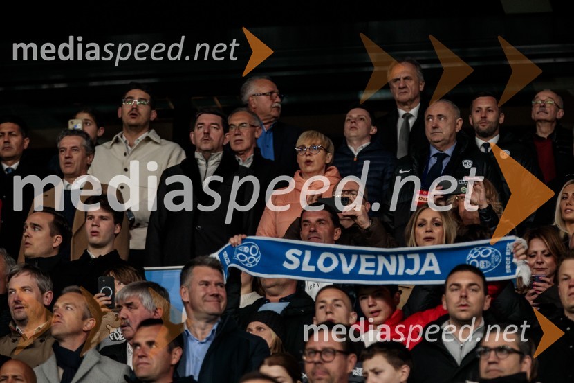 dr. Aleš Musar, lastnik Ruske dače; dr. Nataša Pirc Musar, predsednica Republike SlovenijeSlovenija premagala Portugalsko z 2:0