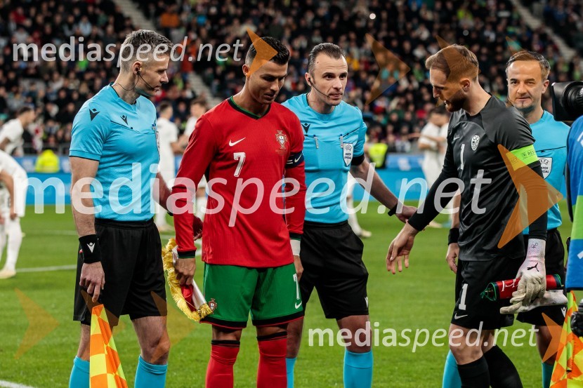  Cristiano Ronaldo, nogometaš;  Jan Oblak, nogometašSlovenija premagala Portugalsko z 2:0
