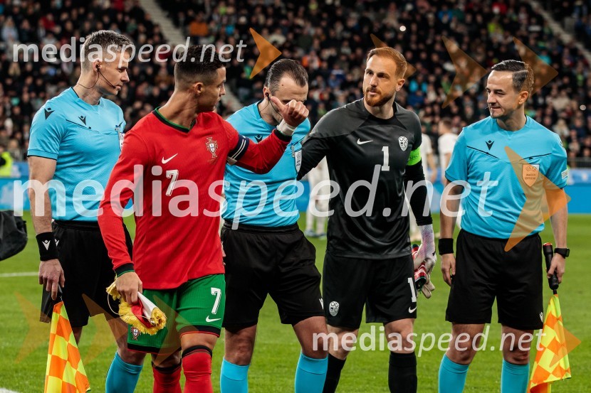  Cristiano Ronaldo, nogometaš;  Jan Oblak, nogometašSlovenija premagala Portugalsko z 2:0