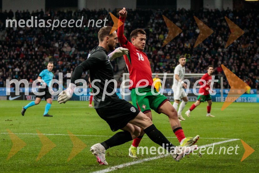  Jan Oblak, nogometaš;  Otávio Edmilson da Silva Monteiro, nogometašSlovenija premagala Portugalsko z 2:0