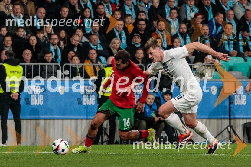  Otávio Edmilson da Silva Monteiro, nogometaš;  Jaka Bijol, nogometašSlovenija premagala Portugalsko z 2:0