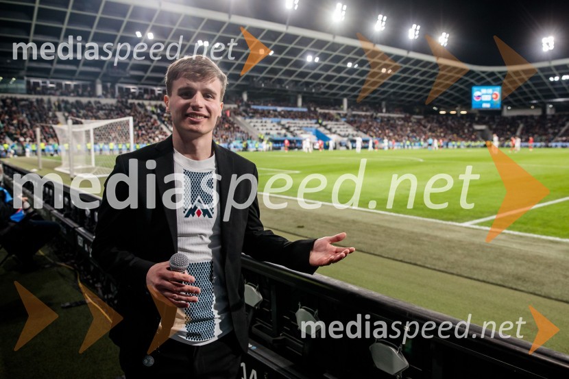  Klemen Kopina, speaker, MCSlovenija premagala Portugalsko z 2:0