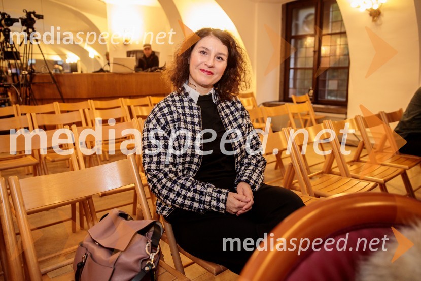  Živa Ploj Peršuh, dirigentkaNovinarska konferenca 72. Ljubljana Festivala