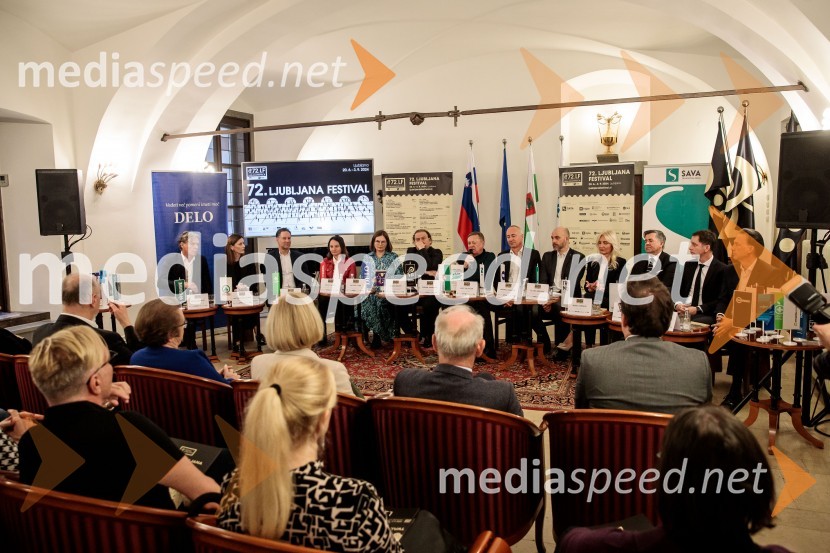 mag. David Kastelic, predsednik uprave, Grawe zavarovalnica d.d;  Lea Cimperman Acman, vodja odnosov z javnostmi, Spar Slovenija d.o.o.;  John Denhof, predsednik uprave NKBM;  Mojca Avšič, direktorica marketinga in uporabniške izkušnje, Petrol;  Nataša  Luša, direktorica družbe Delo d.o.o.;  Darko  Brlek, direktor in umetniški vodja, Festival Ljubljana;  Zoran Janković, župan, Mestna občina Ljubljana;  Jošt Dolničar, predsednik uprave, Zavarovalnica Sava;  Andrej Krajner, direktor komunikacij, NLB;  Elvira Medved,  vodja Službe za odnose z javnostmi Krka d.d.;  Božo  Černila, direktor, Trimo;  Leon Tomašić, direktor, Terme Doberna;  Tomislav Čizmić, predsednik poslovodstva družbe, Telemach Slovenija d.o.o.Novinarska konferenca 72. Ljubljana Festivala