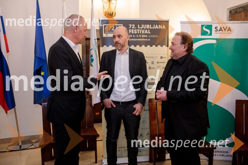  Jošt Dolničar, predsednik uprave, Zavarovalnica Sava;  Andrej Krajner, direktor komunikacij, NLB;  Darko  Brlek, direktor in umetniški vodja, Festival LjubljanaNovinarska konferenca 72. Ljubljana Festivala