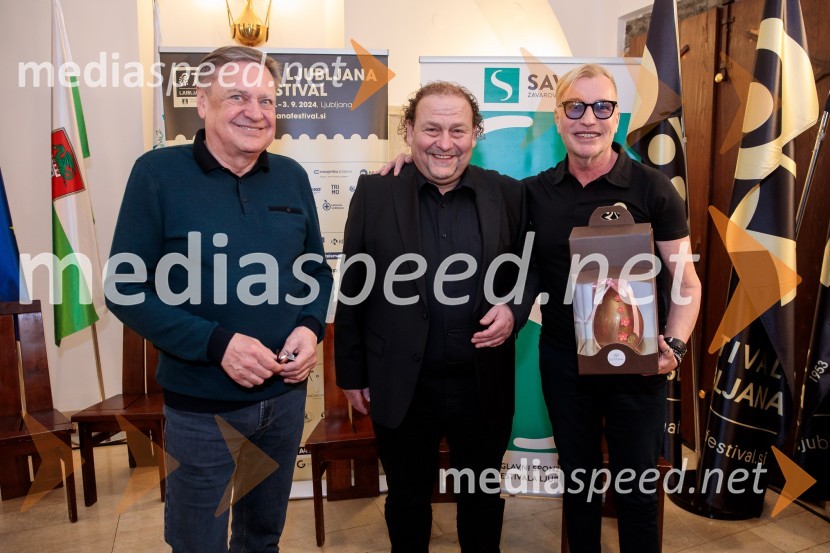  Zoran Janković, župan, Mestna občina Ljubljana;  Darko  Brlek, direktor in umetniški vodja, Festival Ljubljana;   Igor  Jelen-Iggy, Hiša umetnosti IGEN CeljeNovinarska konferenca 72. Ljubljana Festivala
