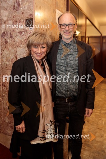  Romana  Krajnčan, pevka;  Lojze  Krajnčan, dirigent Big Banda RTV Slovenija 54. Teden slovenske drame, otvoritev