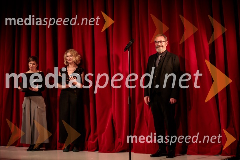  Vesna  Slapar, igralka;  Vesna Pernarčič, igralka;  Željko Hrs, igralec54. Teden slovenske drame, otvoritev