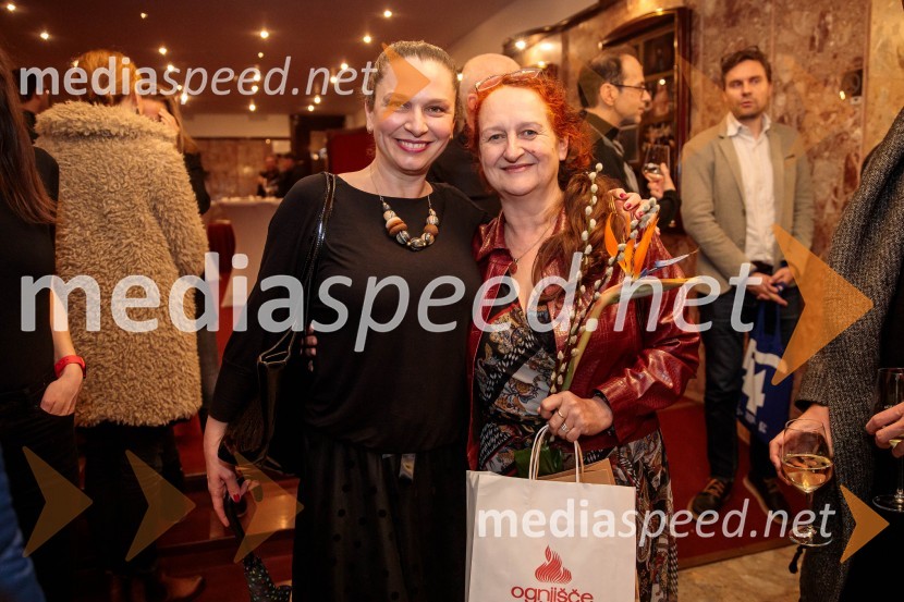  Gaja Kryštufek Gostiša, poslovna sekretarka, Prešernovo Gledališče Kranj;  Marinka Poštrak, dramaturginja, Prešernovo gledališče Kranj54. Teden slovenske drame, otvoritev