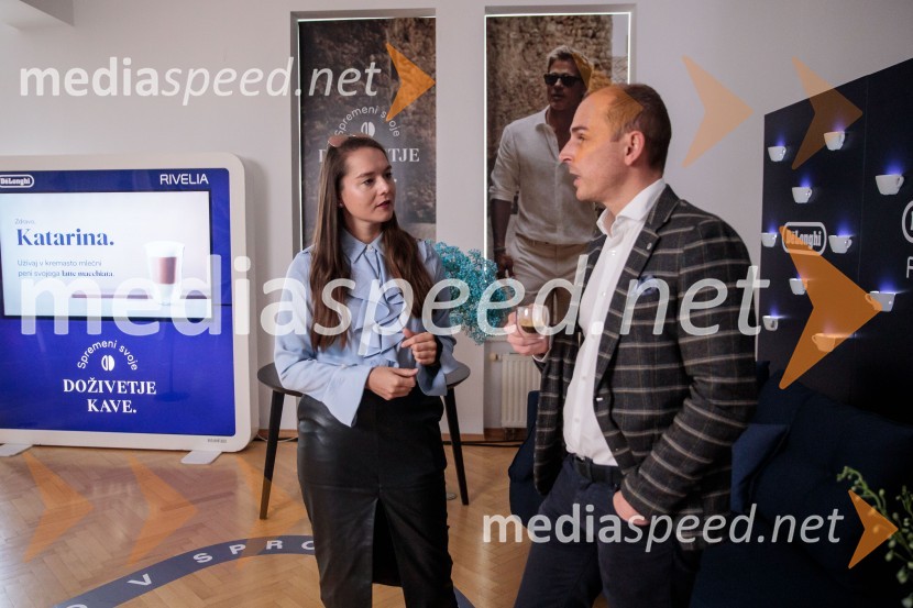 De'Longhi kavni aparat Rivelia očaral trg s trojno oblikovalsko nagrado IF Design