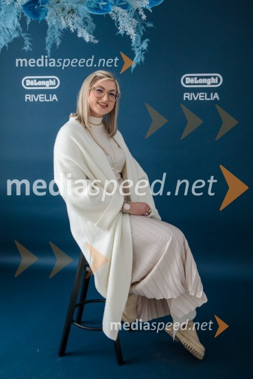 De'Longhi kavni aparat Rivelia očaral trg s trojno oblikovalsko nagrado IF Design