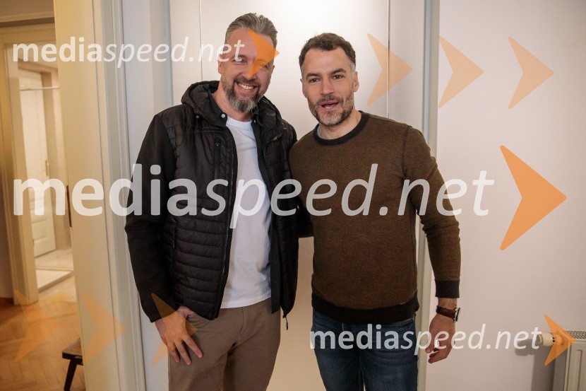  ... ;  David Urankar, televizijski voditelj, manekenDe'Longhi kavni aparat Rivelia očaral trg s trojno oblikovalsko nagrado IF Design