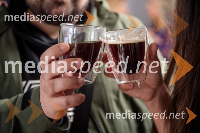 De'Longhi kavni aparat Rivelia očaral trg s trojno oblikovalsko nagrado IF Design