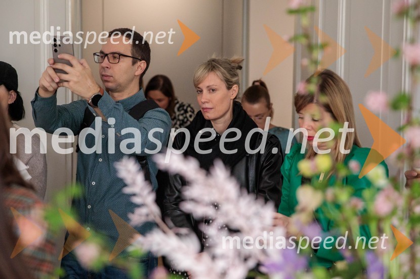 De'Longhi kavni aparat Rivelia očaral trg s trojno oblikovalsko nagrado IF Design