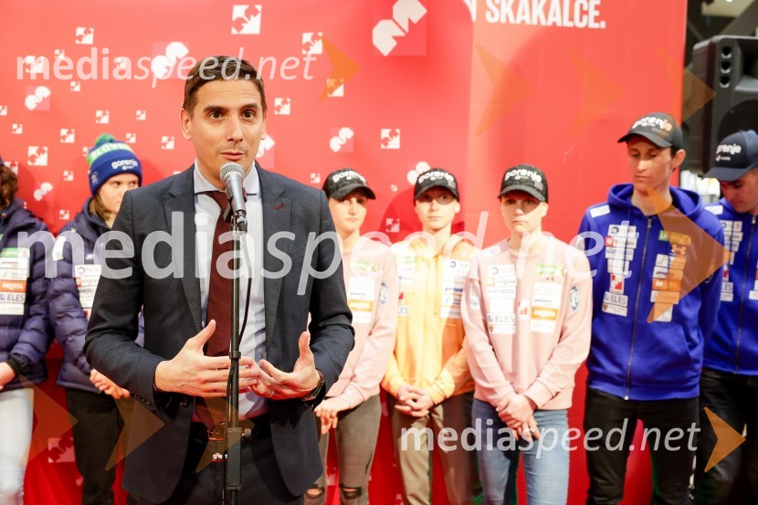  Tomislav Kramarić,  predsednik uprave, Mercator d.o.o.Sprejem skakalk in skakalcev v Mercator centru Kranj