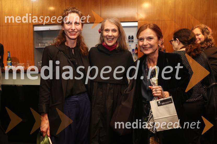  Urša Vidic, scenografinja;  Nataša Tič Ralijan, igralka;  Darja Hlavka Godina, glasbena oblikovalkaZločin na Kozjem otoku, premiera v MGL