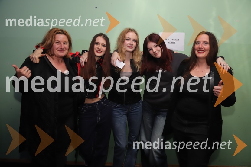 Z britanskimi legendami na odru še slovenske, Slade & Get back