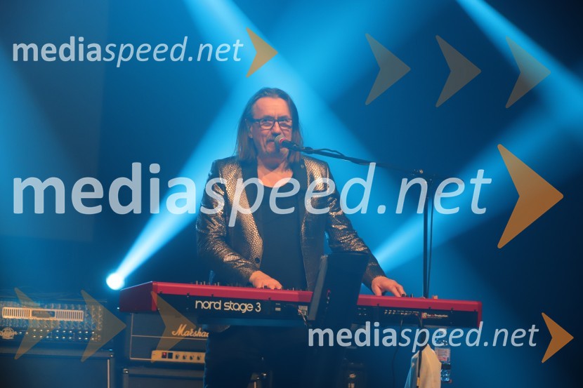  Russell Keefe, SladeZ britanskimi legendami na odru še slovenske, Slade & Get back