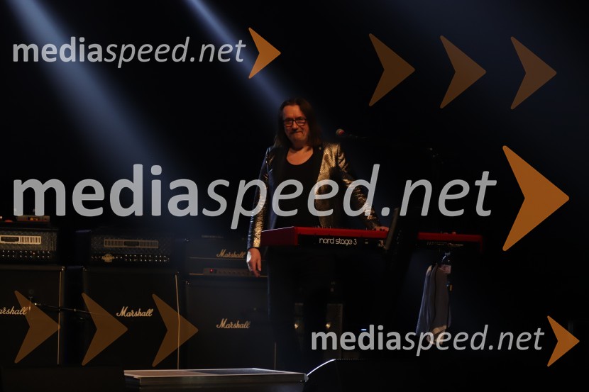  Russell Keefe, SladeZ britanskimi legendami na odru še slovenske, Slade & Get back