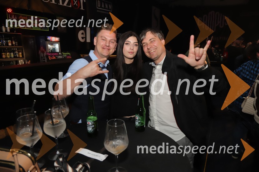  ... ;  ... ;  Miroslav SarkičevićZ britanskimi legendami na odru še slovenske, Slade & Get back