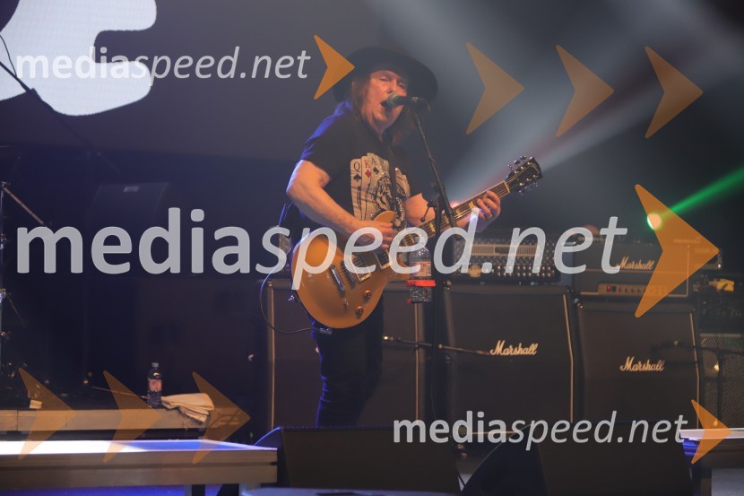  Dave Hill, SladeZ britanskimi legendami na odru še slovenske, Slade & Get back