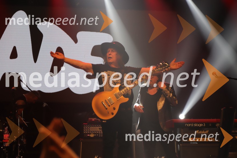  Dave Hill, SladeZ britanskimi legendami na odru še slovenske, Slade & Get back