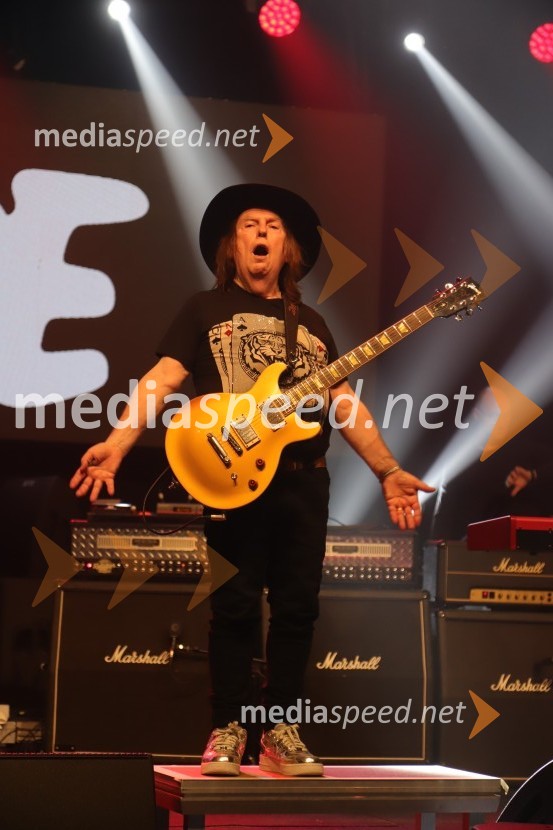  Dave Hill, SladeZ britanskimi legendami na odru še slovenske, Slade & Get back