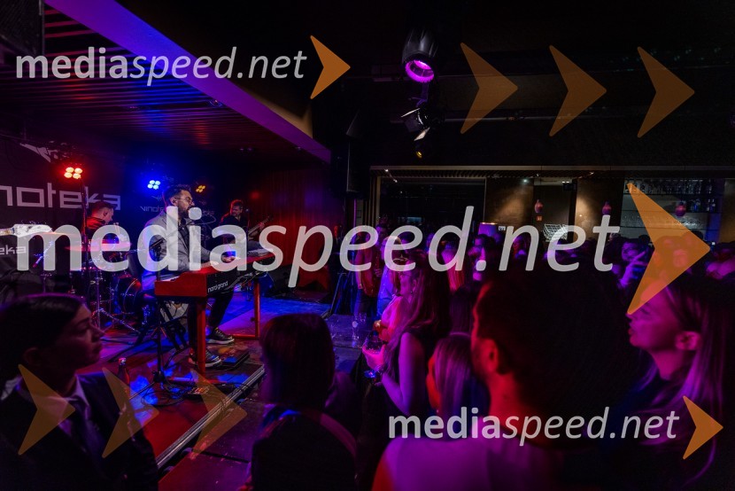  Petar Grašo, pevecPetar Grašo v Rožmarinu