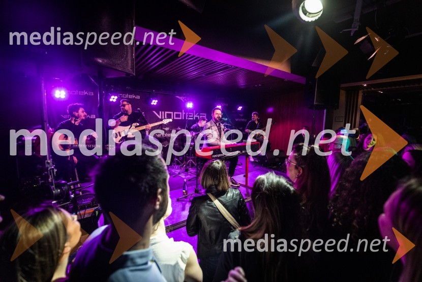  Petar Grašo, pevecPetar Grašo v Rožmarinu