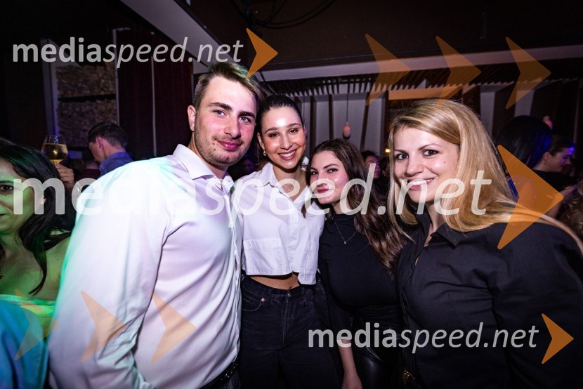  Izak Arsenovič;  ... ;  ... ;  Katja Arsenovič, direktorica Rožmarin Hospitality GroupPetar Grašo v Rožmarinu