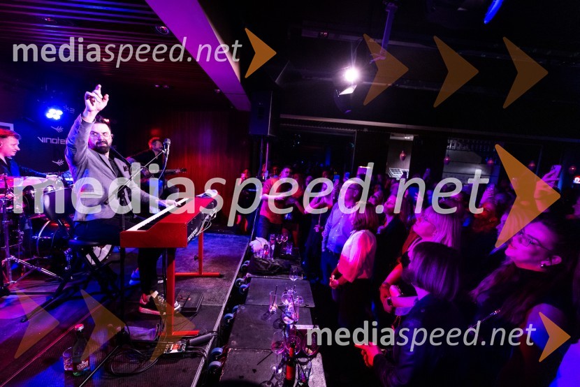  Petar Grašo, pevecPetar Grašo v Rožmarinu