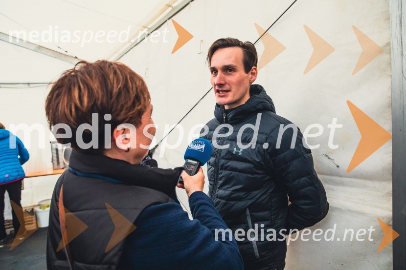  Domen Prevc, smučarski skakalecSprejem smučarskih skakalcev Prevc v rodni Dolenji vas