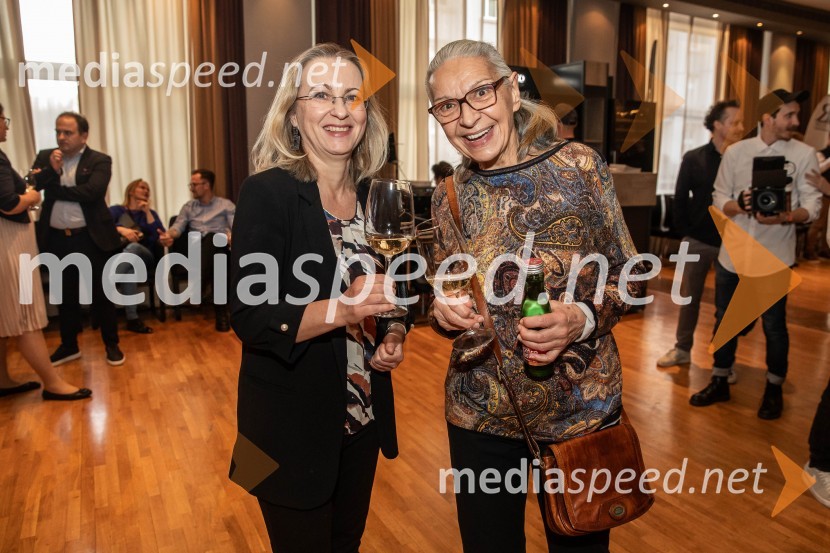  Urša Cvilak, odgovorna urednica, revija Pet zvezdic;  Gordana Malčić- Kecman, onkologinjaGault&Millau 2024, gala podelitev priznanj