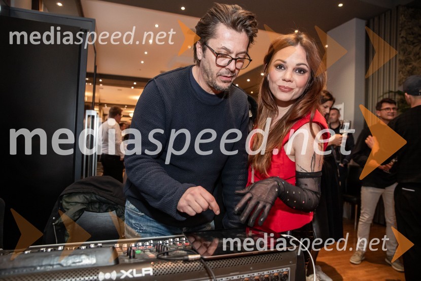  ... ;  Jana Šušteršič, pevka, zmagovalka šova Slovenija ima talent 2014Gault&Millau 2024, gala podelitev priznanj