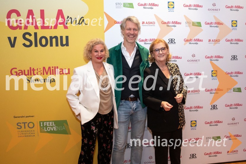  Ana Roš Stojan, kuharska mojstrica in najboljša chefinja na svetu po izboru akademije The World's 50 Best Restaurants ter direktorica Hiše Franko;  Urban Stojan Roš;  Mira Šemić, direktorica, Gault&Millau SlovenijaGault&Millau 2024, gala podelitev priznanj