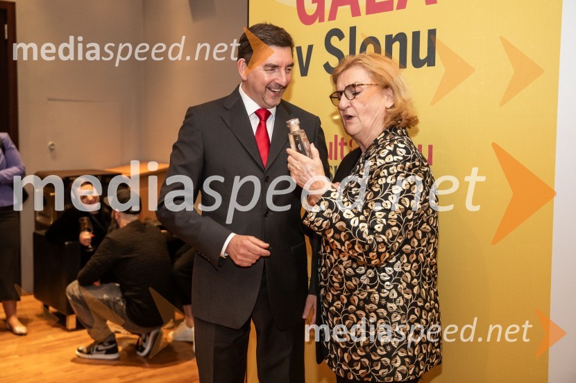 dr. Aleš Musar, lastnik Ruske dače;  Mira Šemić, direktorica, Gault&Millau SlovenijaGault&Millau 2024, gala podelitev priznanj