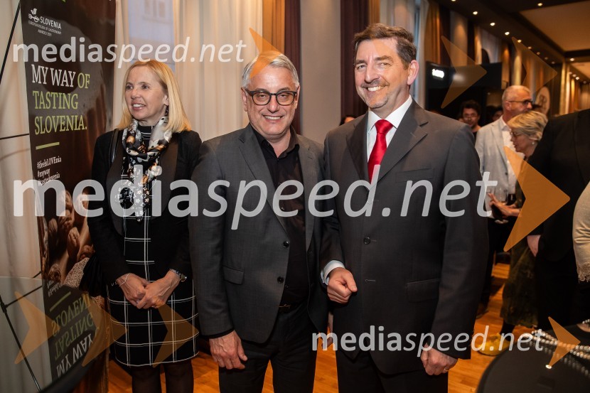  Matjaž Han, minister za gospodarstvo, turizem in šport; dr. Aleš Musar, lastnik Ruske dačeGault&Millau 2024, gala podelitev priznanj