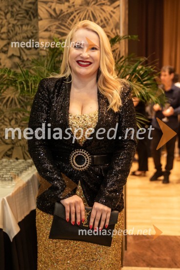  Danica Lovenjak, novinarka, voditeljicaGault&Millau 2024, gala podelitev priznanj