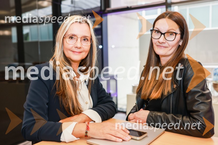  Duška  Žolger, Pepermint PR;  Petra Radinović, agencija AritmijaEkskluzivna predstavitev zbirateljske kolekcije oblačil, ustvarjene iz ikoničnih nogometnih dresov