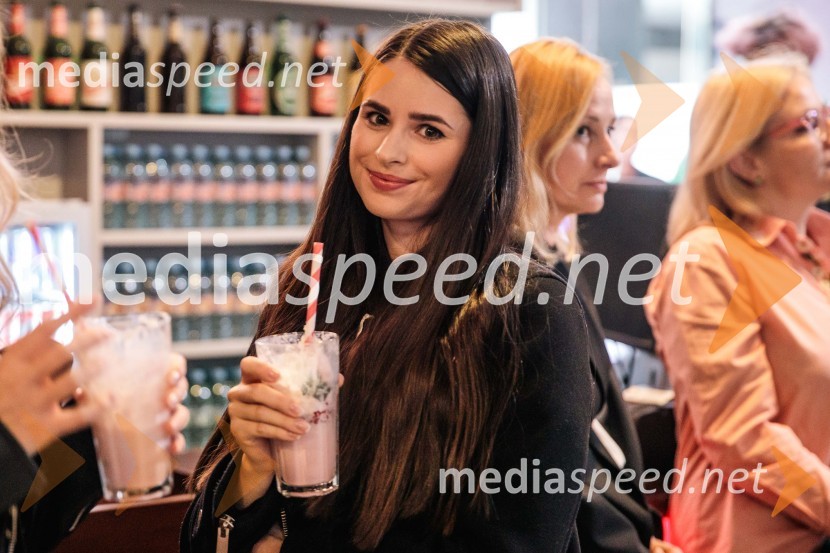 Deichmann na retro zabavi predstavil modne trende za pomlad/poletje